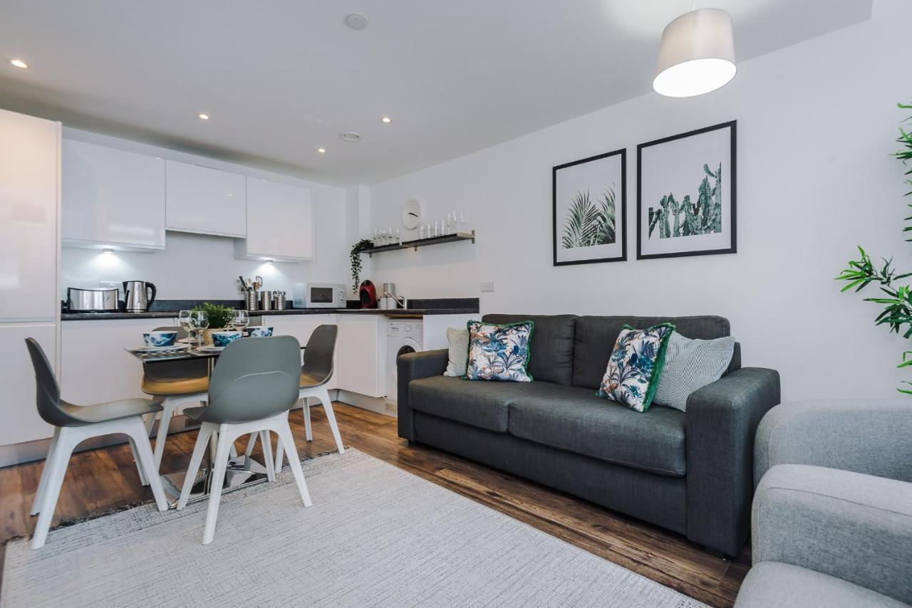Host & Stay - Waterfront Penthouse Liverpool Exteriör bild