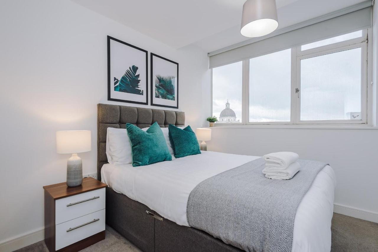 Host & Stay - Waterfront Penthouse Liverpool Exteriör bild