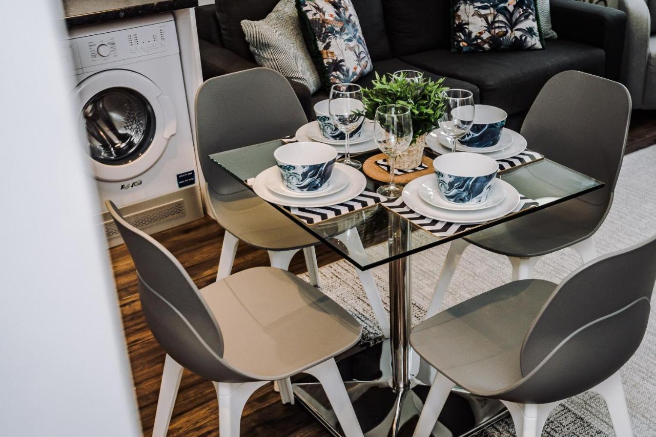 Host & Stay - Waterfront Penthouse Liverpool Exteriör bild