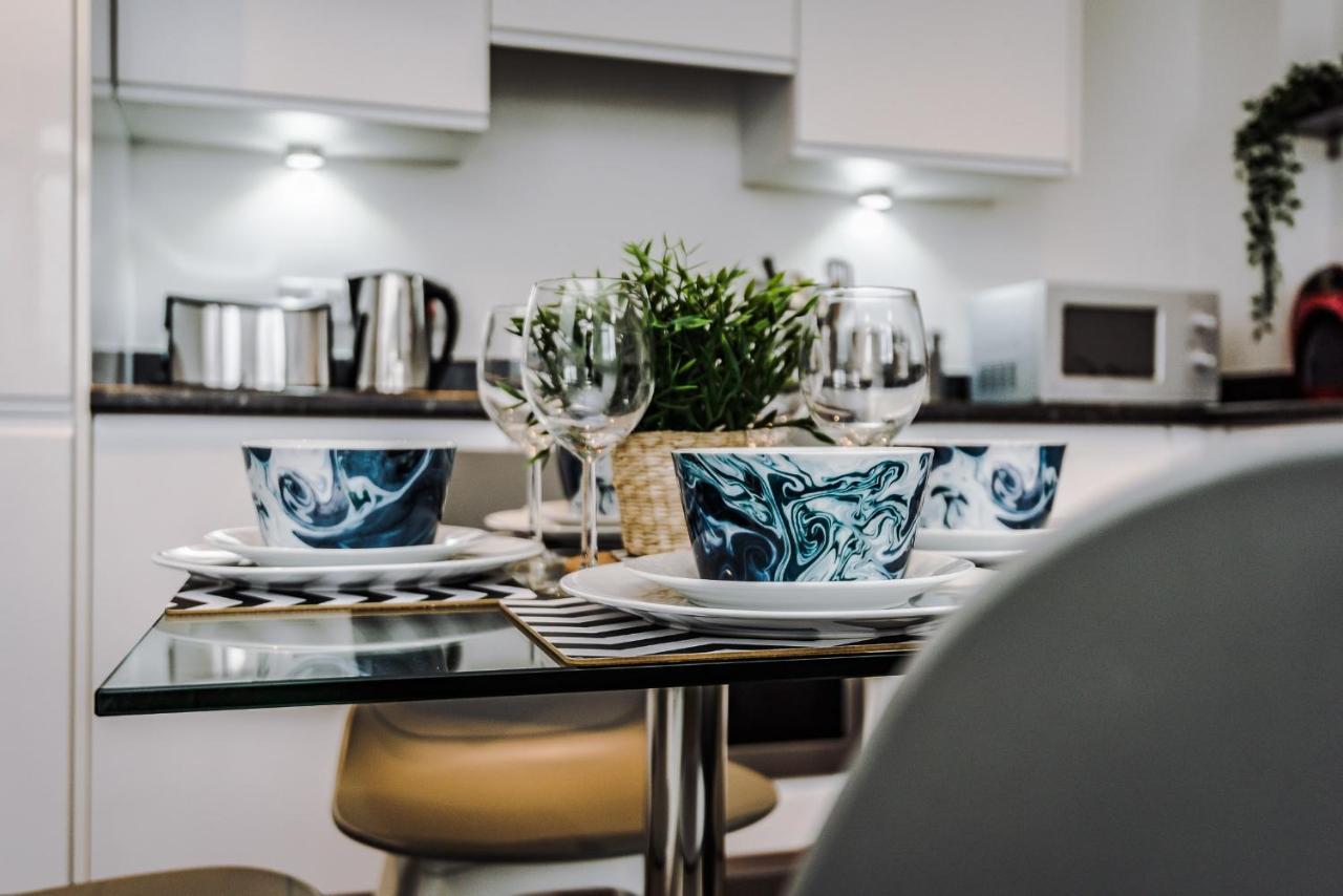 Host & Stay - Waterfront Penthouse Liverpool Exteriör bild